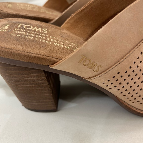 TOMS Beige Perforated Mules - Picture 4 of 6